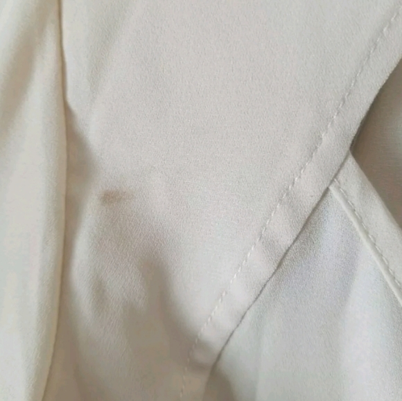 VENUS Ivory Black Gold Studs Full Zipper Down Long‎ Sleeve Cutout Blouse Size M - Picture 4 of 8